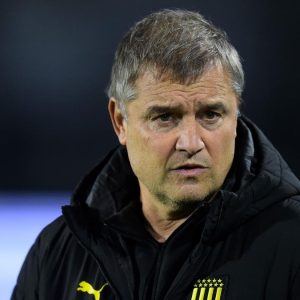 diego-aguirre-tras-la-goleada-de-penarol-ante-cerro-largo:-la-punta-de-la-tabla-anual,-el-nuevo-plantel-con-los-recuperados-y-la-ilusion-por-nicolas-de-la-cruz