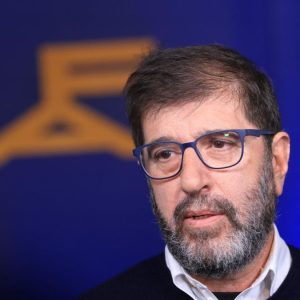 “hemos-notado-problemas-de-gestion-politica”,-dijo-fernando-pereira-luego-de-reunion-con-autoridades-del-gobierno
