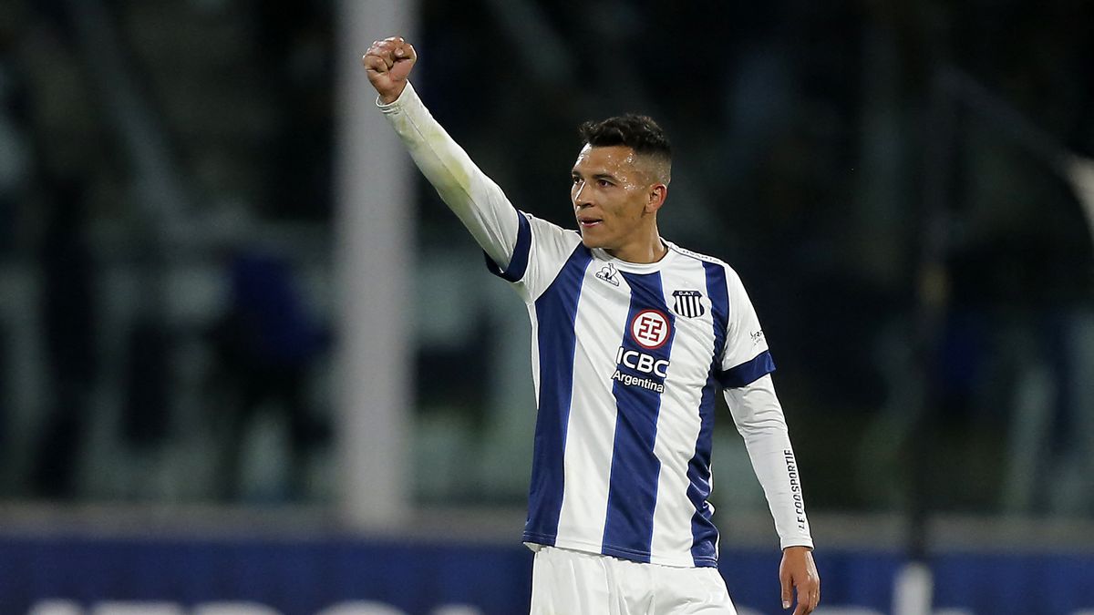 se-volvio-a-atrasar-la-llegada-de-ruben-botta-a-uruguay-para-jugar-en-nacional:-los-motivos