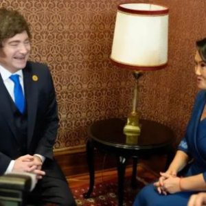 milei-meets-peru’s-new-president-fujimori-during-lima-inauguration