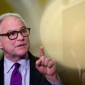 brasil-e-dos-brasileiros,-diz-senador-democrata-dos-eua-que-critica-tarifas-e-falas-de-trump-sobre-eleicoes
