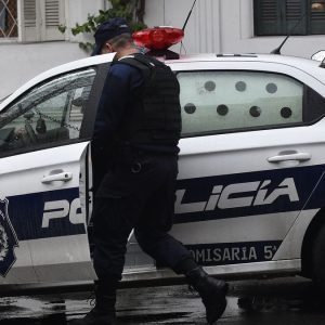 una-joven-de-26-anos-fue-asesinada-a-punaladas-en-tres-cruces:-la-policia-detuvo-a-su-pareja