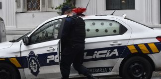 Una joven de 26 años fue asesinada a puñaladas en Tres Cruces: la Policía detuvo a su pareja una-joven-de-26-anos-fue-asesinada-a-punaladas-en-tres-cruces:-la-policia-detuvo-a-su-pareja
