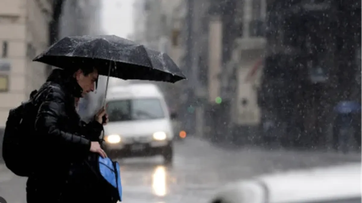 doble-alerta-amarilla-de-inumet-por-tormentas-fuertes:-se-amplio-la-zona-y-ahora-alcanza-a-13-departamentos