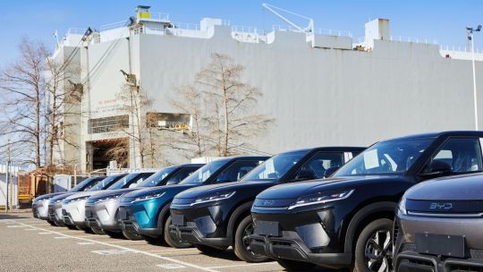 chinese-evs-are-everywhere-in-argentina-despite-mileis-maga-ties