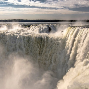 iguazu-falls-devils-throat-to-close-for-40-days-amid-flood-risk