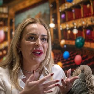 ex-chefe-de-gabinete-de-lula-diz-ter-feito-emprestimo-com-roberta,-amiga-de-lulinha-investigada-pela-pf
