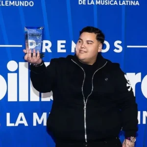 floyymenor-es-reconocido-por-billboard-en-la-lista-21-under-21-por-tercer-ano-consecutivo