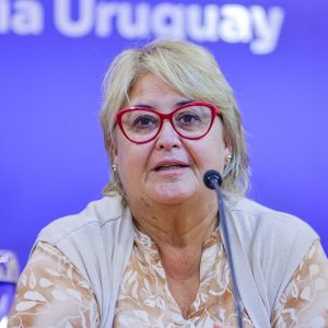 “siento-que-la-ministra-me-esta-tomando-el-pelo”:-duros-cruces-entre-sandra-lazo-y-la-oposicion-por-las-opv-de-cardama