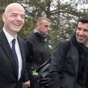 acusan-que-infantino-ofrecio-la-final-del-mundial-2030-a-marruecos