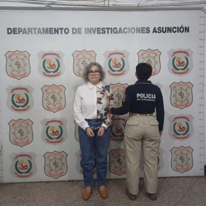 pokare-en-ips:-hoa-exfuncionaria-fiel-a-battaglia