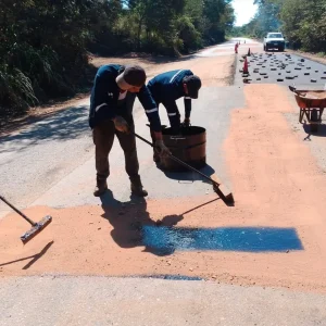 la-abc-refuerza-mantenimiento-en-la-via-san-ramon-san-ignacio