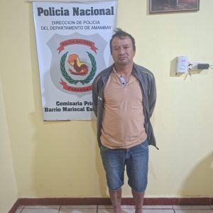 mostro-su-miembro-a-sobrina-y-mama,-en-medio-de-una-pelea-por-una-propiedad