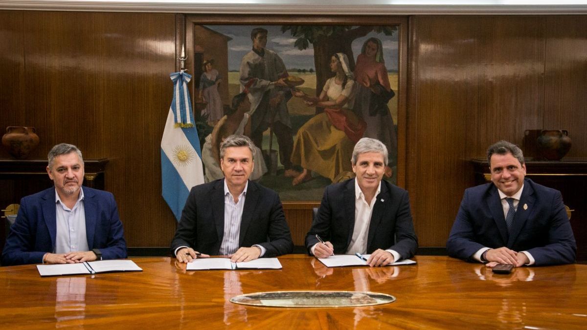 provincias-ya-piden-refinanciar-los-rescates-del-tesoro:-chaco-dio-el-primer-paso-y-se-sumarian-mas