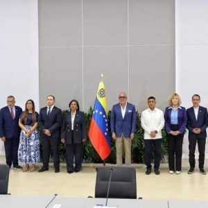 chavismo-y-oposicion-acuerdan-un-primer-ciclo-de-dialogo-hasta-el-12-de-agosto