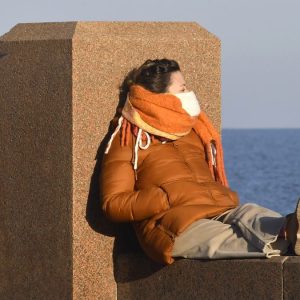 “buena-presencia-de-sol”-pero-con-mucho-frio:-asi-estara-el-clima-este-fin-de-semana-en-uruguay,-despues-del-ciclon-extratropical