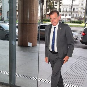 cabildo-abierto-a-la-deriva:-un-general-sin-ejercito-tiroteado-por-sus-dos-soldados