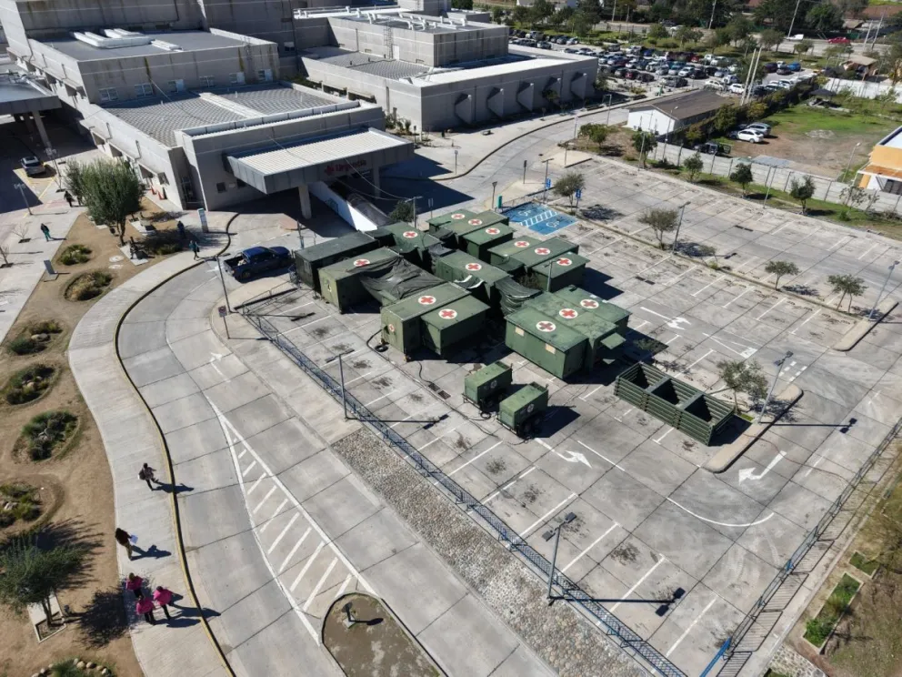 pacientes-de-ovalle-comienzan-a-operarse-en-el-nuevo-hospital-de-campana-del-ejercito