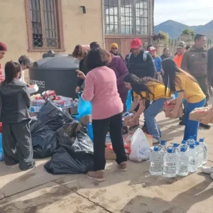colegios-particulares-se-movilizan-en-ayuda-de-afectados-por-temporal