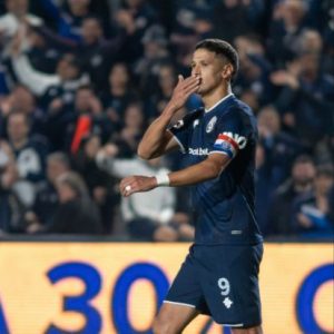 doblete-de-alex-arce-en-triunfo-de-la-lepra-mendocina