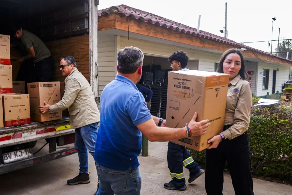 juntos-levantemos-nuestra-region-llega-con-ayudas-a-las-familias-de-monte-patria