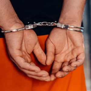 42-dias-privado-de-libertad:-declaran-inocente-a-joven-acusado-de-asaltar-a-conductor-de-aplicacion