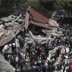 el-terremoto-en-colombia-deja-al-menos-111-muertos-y-87-heridos,-segun-el-presidente