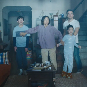 la-ultima-casa-en-netflix:-final-explicado-y-cual-es-el-origen-de-las-criaturas-de-la-lluvia