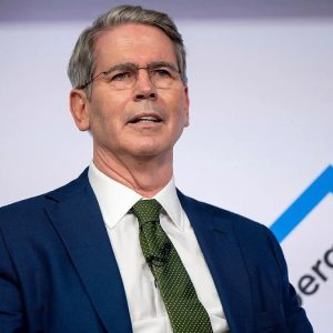 bonos-del-tesoro-bajo-presion:-wall-street-preocupado-por-los-movimientos-de-scott-bessent