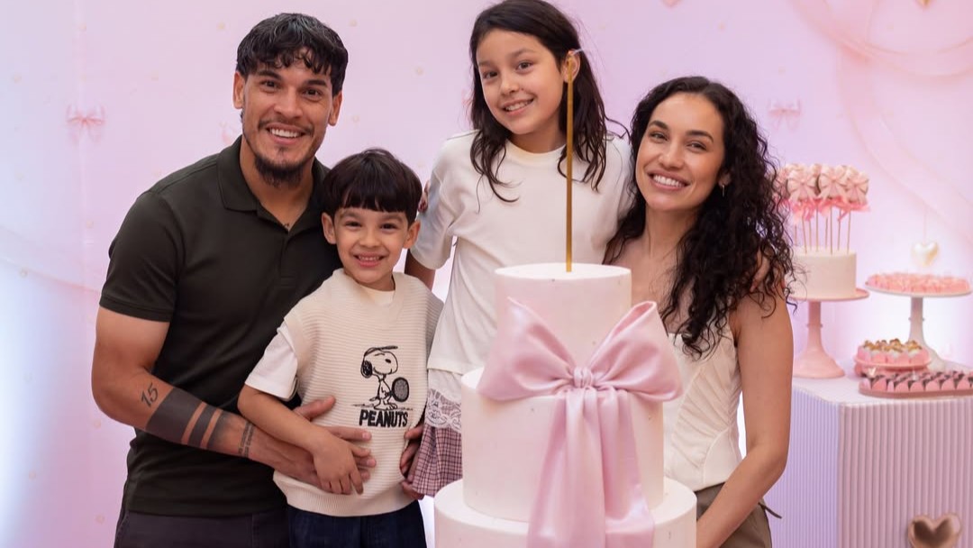 (galeria)-mira-como-el-capitan-albirrojo-festejo-el-cumple-de-su-hija-mayor!