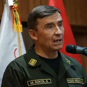evo-dice-que-si-fuera-paz,-el-cambiaria-al-comandante-sokol