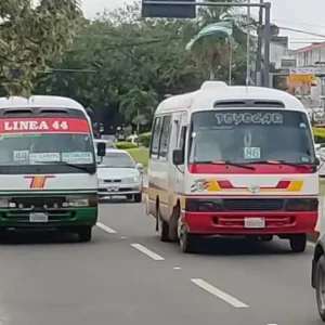 santa-cruz:-desabastecimiento-de-diesel-reduce-un-60%-flujo-de-micros