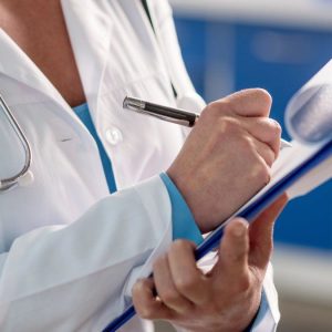 obras-sociales-en-crisis:-perdieron-mas-de-un-millon-de-afiliados-desde-2023-y-crece-la-presion-sobre-la-salud-publica