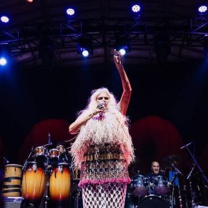fafa-de-belem-celebra-50-anos-de-carreira-em-show-no-cine-joia,-em-sp