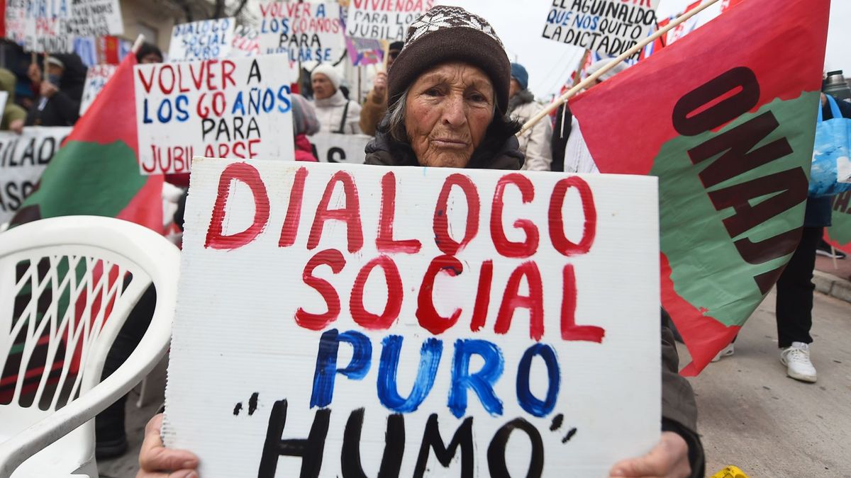 pit-cnt-reclamo-terminar-con-las-“vacaciones-fiscales-para-los-multimillonarios”-y-cuestiono-beneficios-tributarios-para-inversores-argentinos