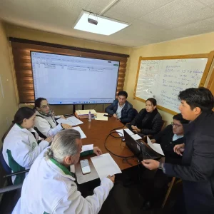 fesirmes-reclama-descuentos-a-profesionales-ante-el-ministerio-de-salud