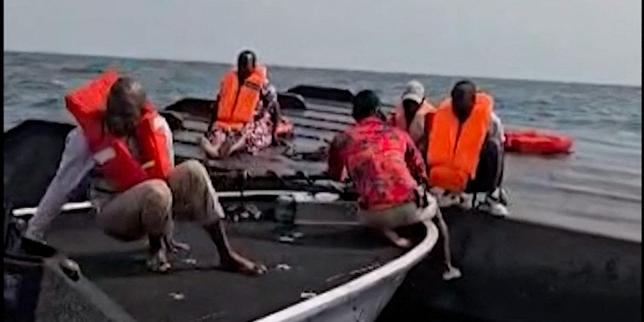 zimbabwe:-au-moins-44morts-dans-le-chavirage-dun-ferry-sur-le-lac-kariba
