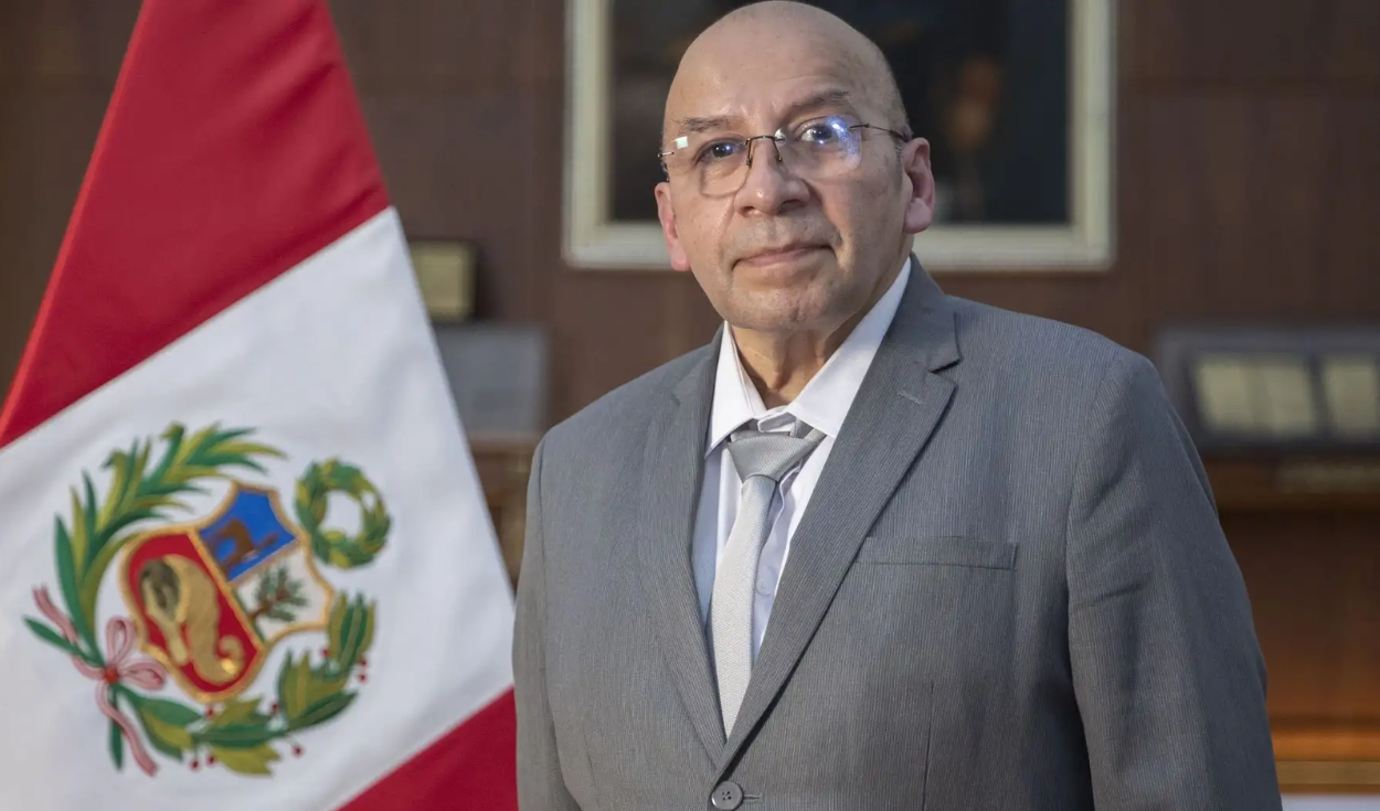 kurt-burneo:-los-congresistas-buscaron-congraciarse-con-sus-electores-aprobando-gastos-sin-financiamiento