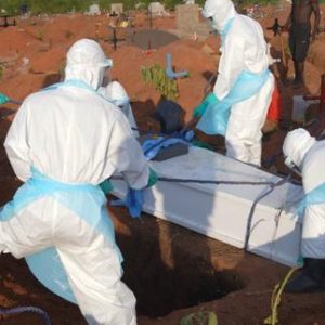 ebola-en-rdc:-lepidemie-setend-a-une-sixieme-province-et-menace-le-soudan-du-sud