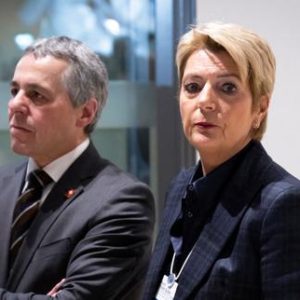le-gouvernement-suisse-veut-serrer-la-vis-aux-banques-pour-eviter-une-nouvelle-crise,-trois-ans-apres-la-debacle-de-credit-suisse
