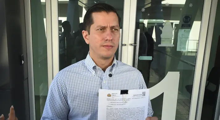 alcadia-crucena:-imputan-a-exsecretaria-de-finanzas-por-usurpacion-de-funciones