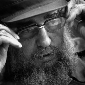fidel-castro-nao-era-comunista-ate-eua-tentarem-esmagar-revolucao,-diz-pesquisador-de-harvard
