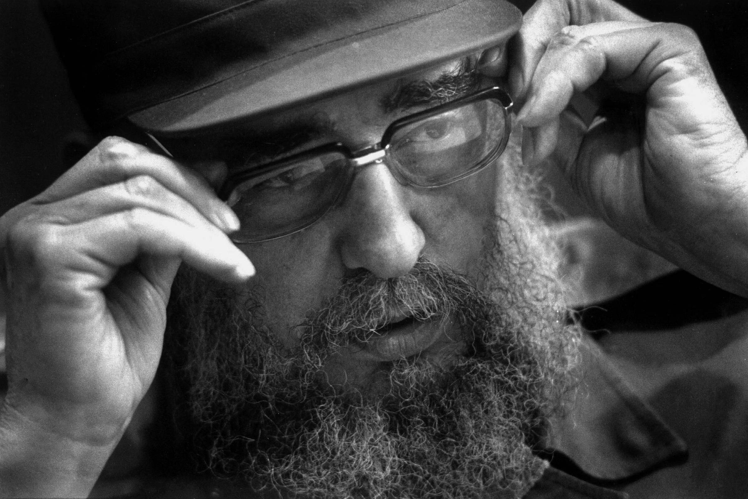 fidel-castro-nao-era-comunista-ate-eua-tentarem-esmagar-revolucao,-diz-pesquisador-de-harvard