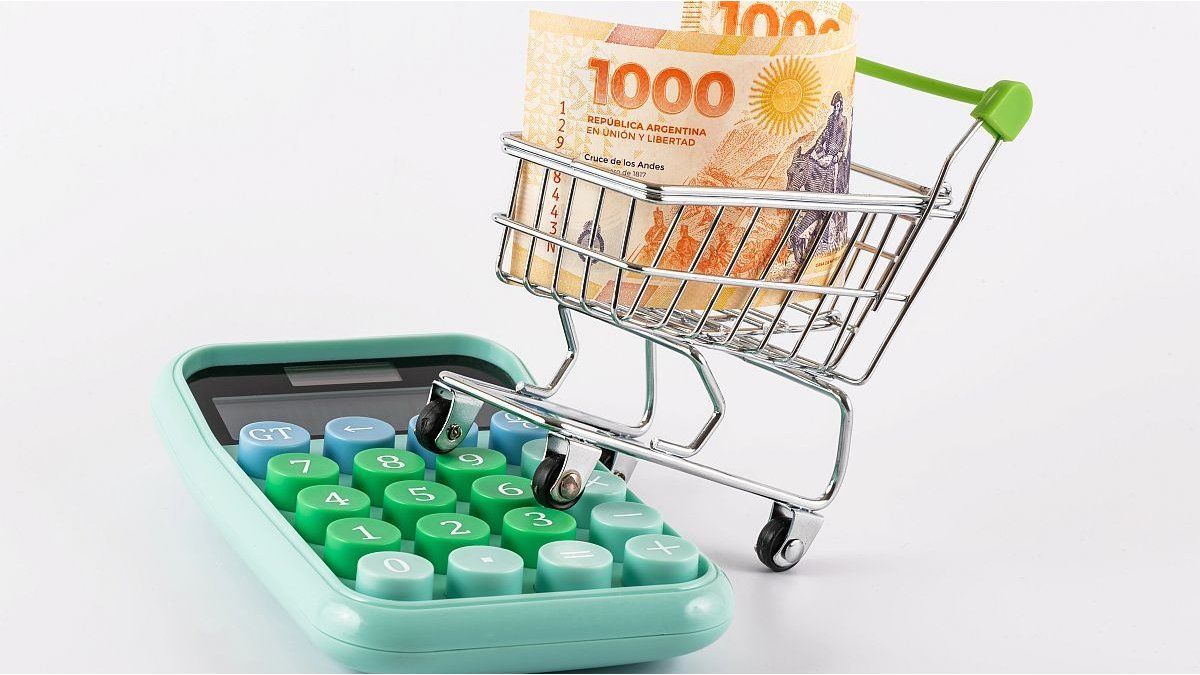 la-canasta-basica-subio-2,2%-en-julio:-una-familia-necesito-mas-de-$1560.000-para-no-ser-pobre