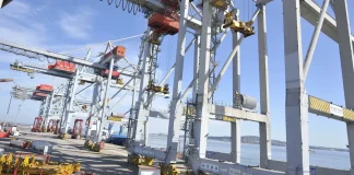 “Más próximos a encontrar una salida negociada”, dijo Castillo sobre el conflicto en el puerto de Montevideo y descartó esencialidad “mas-proximos-a-encontrar-una-salida-negociada”,-dijo-castillo-sobre-el-conflicto-en-el-puerto-de-montevideo-y-descarto-esencialidad