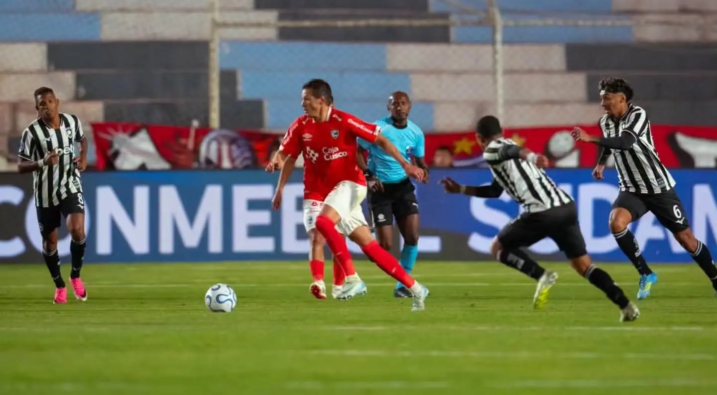 botafogo-sufrio-ante-cienciano-la-mayor-goleada-de-un-club-brasileno-en-torneos-conmebol