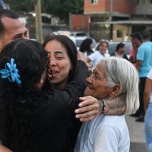 au-venezuela,-plus-de-130prisonniers-politiques-liberes-apres-le-rapprochement-entre-le-pouvoir-et-lopposition