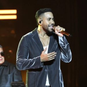 romeo-santos-creo-una-fundacion-para-ayudar-a-peques-autistas!