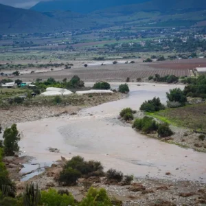 lluvias-en-sectores-altos-provocan-crecida-de-quebradas-y-caudales-en-monte-patria-y-rio-hurtado