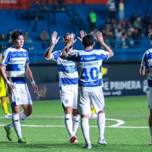 pase-lo-que-pase,-el-gallo-norteno-cerrara-la-fecha-siendo-unico-lider